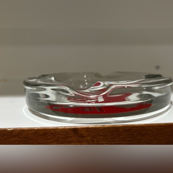 Le Bar Glass Ashtray 4 Slots Man Moustache Hat Red 90’s Clubbing Collectable VNT - Picture 4 of 4